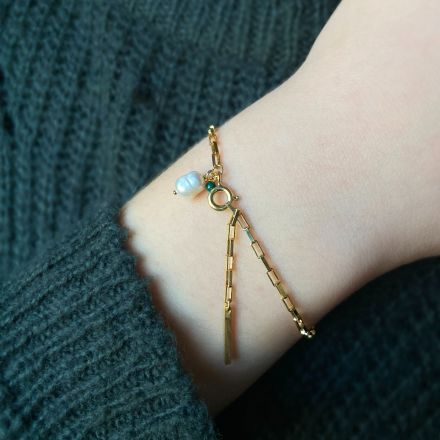 Enamel Azra